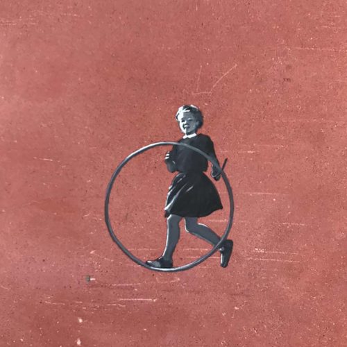 Marie Rosmanich, Serie mujeres V, oleo sobre baldosa, 20 x 20 cm