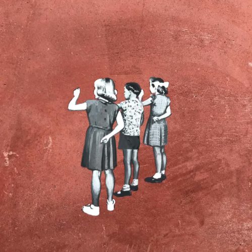 Marie Rosmanich, Serie mujeres VI, oleo sobre baldosa, 20 x 20 cm