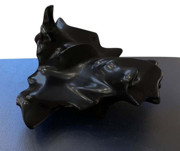 Vincent-beaufils-Flim4Dogm-II-Marmol-Negro-Belga-694166-galeria-la-sala