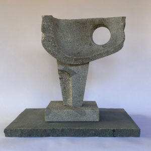 Juan-Luis-Dorr,-Escapula,-piedra-granito-tallada-galeria-la-sala