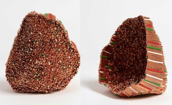 Piedra-Cobre,-escultura-en-cobre-y-cable,-17x20x20-cm,-1785000-galeria-la-sala