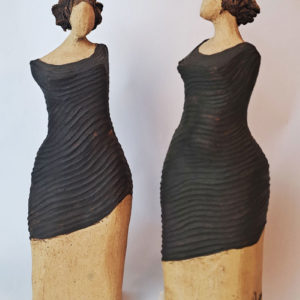 Maria-Eliana-Herrera,-Duo-Banistas,-ceramica-gres-esmaltada,-37-x-12-cm-cada-una,-890000-galeria-la-sala